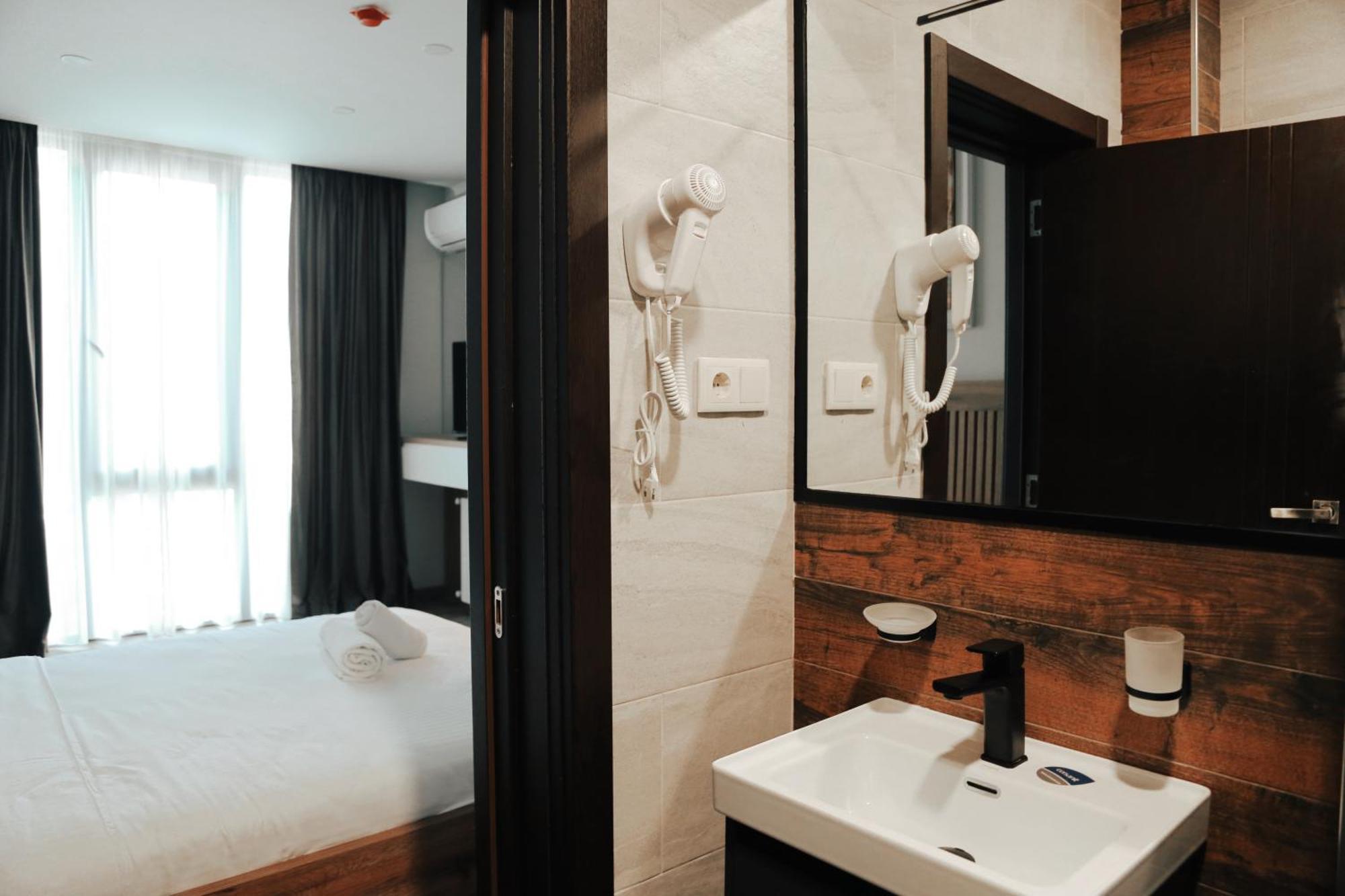 Golden Sun Kobuleti Hotel Екстериор снимка