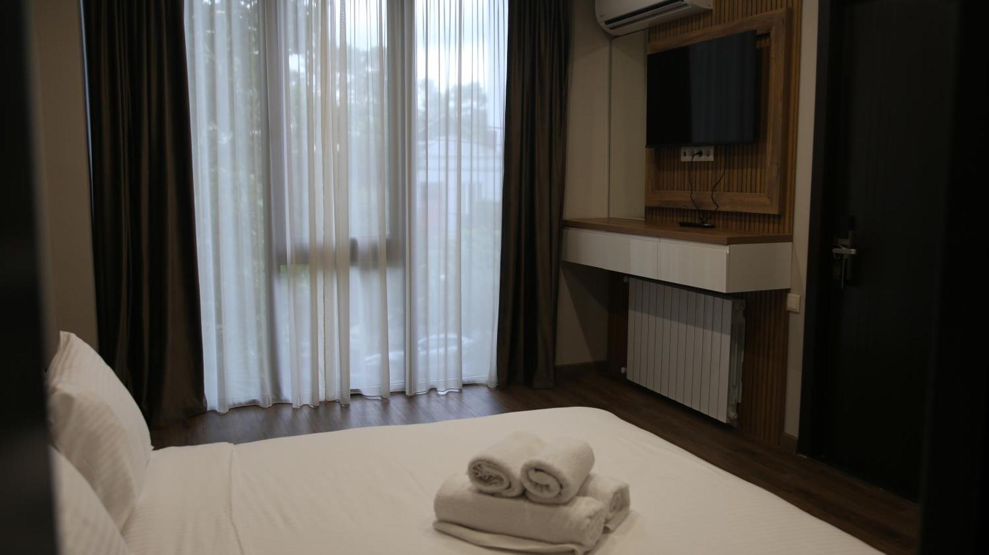 Golden Sun Kobuleti Hotel Екстериор снимка