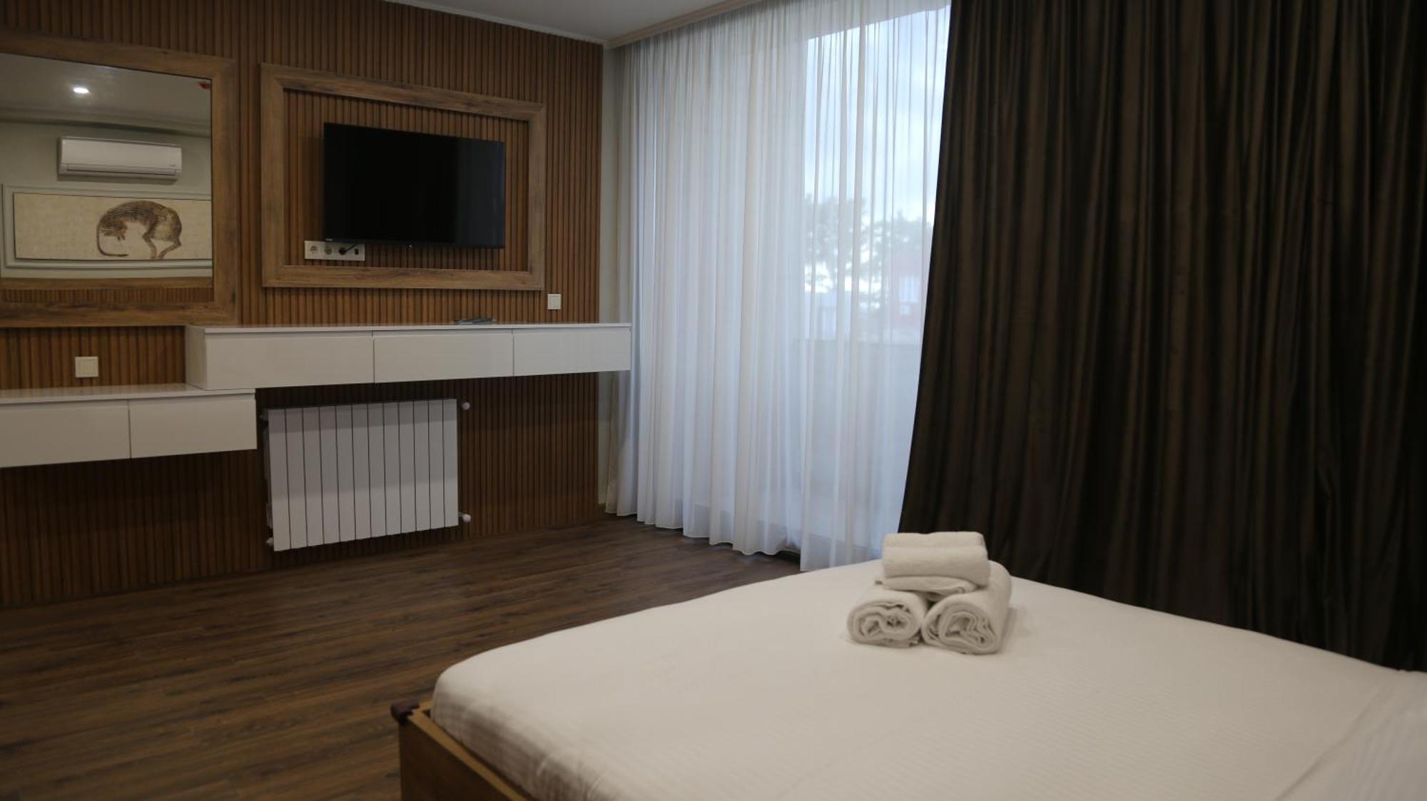 Golden Sun Kobuleti Hotel Екстериор снимка